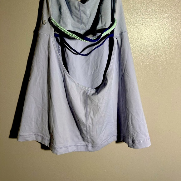 Lululemon tank top size 6 - Picture 2 of 6